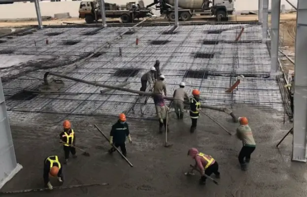 Ưu Điểm Của Việc Sử Dụng Bạt Trải Nền Trong Thi Công