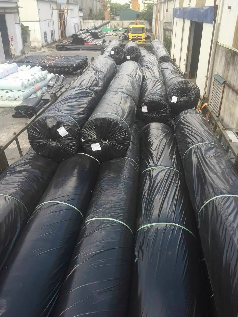 Vải địa kỹ thuật có tác dụng gì - Giải pháp Xây dựng Bền vững