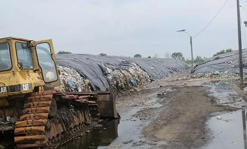 Màng chống thấm HDPE làm bãi rác - Giải pháp bền vững cho quản lý chất thải