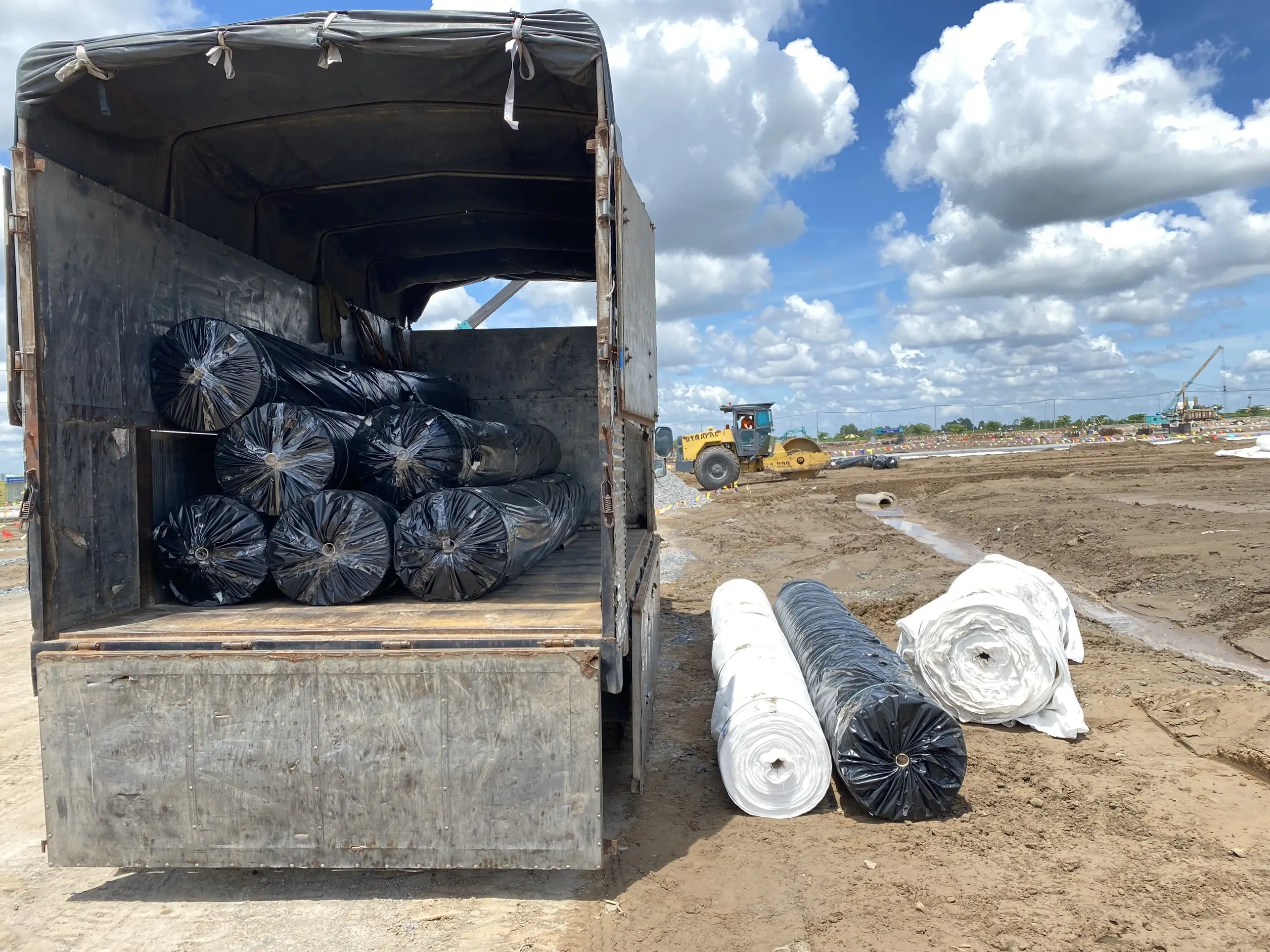 Tính toán ổn định nền đắp có vải địa kỹ thuật không dệt - Giải pháp hiệu quả cho công trình xây dựng