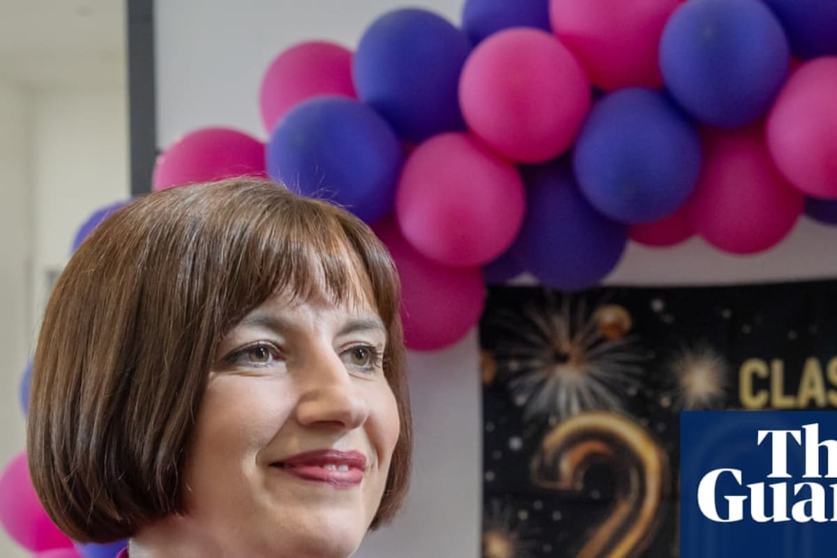 UK Education Secretary Blames Parents for Post-Covid School Issues