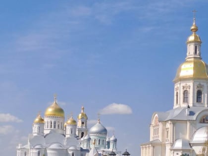 Вокальный ансамбль «Юность» в Дивеевской обители принимает участие в международном Пасхальном фестивале «Верим»