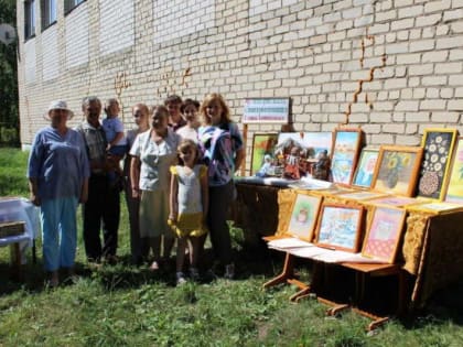 Династия художников из Ардатовского района радует земляков своим творчеством