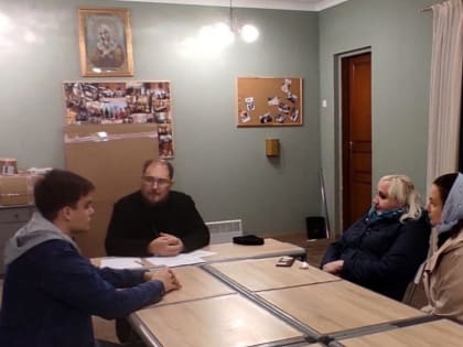 В храме иконы Божией Матери "Неупиваемая Чаша" стартовали встречи приходского молодежного клуба