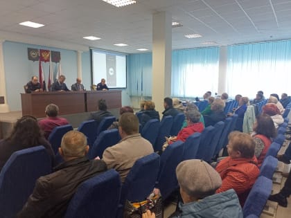 В Администрации Пролетарского района прошла встреча с председателями домовых комитетов и товариществ собственников жилья