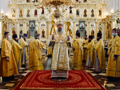 В Неделю Торжества Православия митрополит Зиновий совершил Литургию и чин Торжества Православия