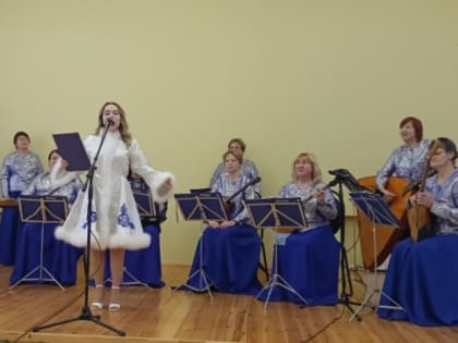 В Чамзинской школе искусств прошел концерт «Зимушка зима», посвящённый прошедшему празднику Рождества Христова