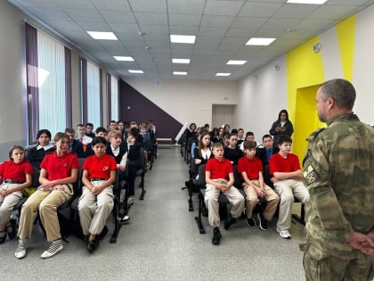 Герой антитеррора провел урок мужества в Саранской школе  № 22
