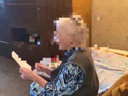 Рыдающая мошенница и парень в маске обманули старушку из Саранска на 180 тысяч рублей 