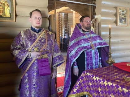 Всенощное бдение на Крестопоклонной в храме Новомучеников и Исповедников Российских г.Ардатова