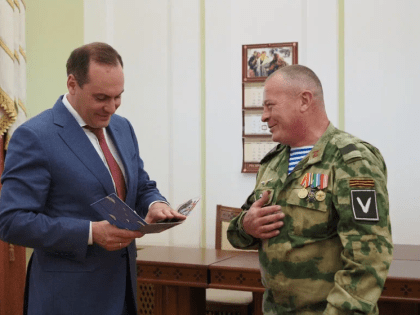 Артём Здунов встретился с солистами группы «Отечество»