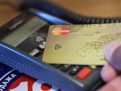 В Саранске ритуальщик присвоил чужую кредитку