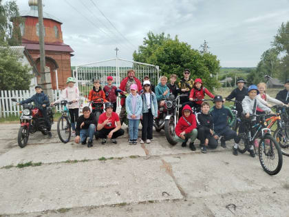 Вело-мотопробег общей протяжённостью 25 км прошел по грунтовым дорогам Ардатовского района