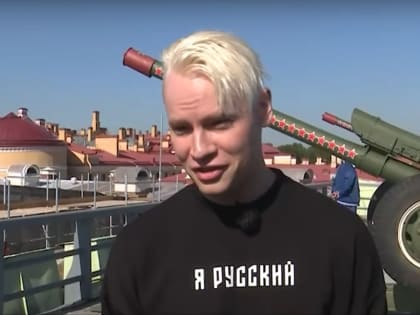 Певец Шаман прилете на концерт на вертолете: самый большой стадион Европы встретил звезду хита «Я русский»