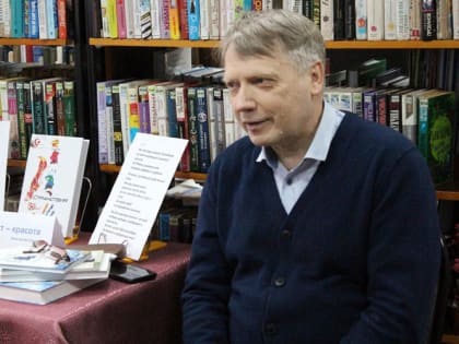 Народный писатель Мордовии Константин Смородин открыл атемарским школьникам секреты творчества