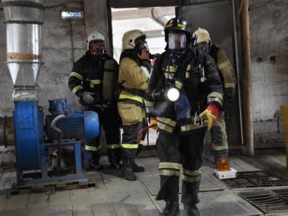 В Севастополе шесть человек погибли на пожаре в строительных бытовках