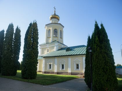 Митрополит Зиновий совершил Литургию в Иоанно-Богословском Макаровском монастыре