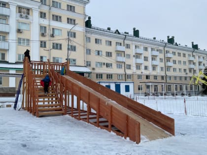 Для безопасного катания на ледянках в Саранске установлены горки