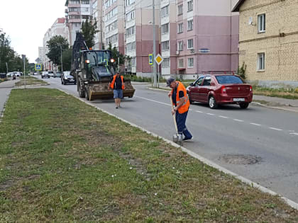 Коммунальные службы г.о. Саранск продолжают работы по уборке и благоустройству городских территорий