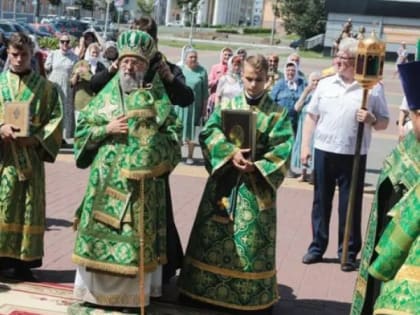 В Саранске прошел крестный ход в День семьи, любви и верности