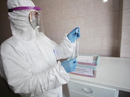 Попова заявила, что при появлении симптомов ОРВИ надо делать тесты на ковид и грипп