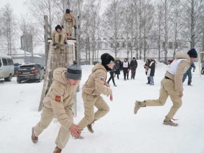«Мы растим настоящих патриотов»: в Саранске состоялся военизированный кросс «Штурм-13»