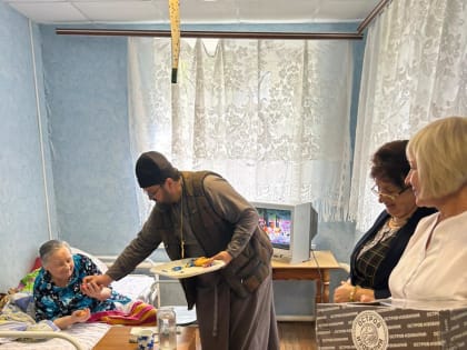 Праздничный визит в Комсомольский дом ветеранов Чамзинского района