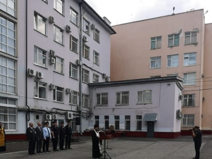 Протоиерей Олег Копылов напутствовал правоохранителей на длительную командировку на Кавказ