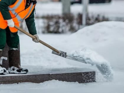 Управляющие организации Октябрьского района объявляют дополнительный набор рабочих