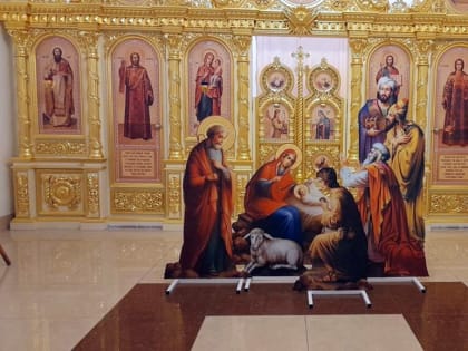 В храме святых равноапостольных Мефодия и Кирилла, Учителей Словенских, появилась вертепная композиция