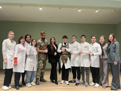 9 декабря наша страна отмечает День Героев Отечества – праздник, который напоминает нам о выдающихся людях, чьи подвиги вписаны золотыми буквами в историю нашей Родины