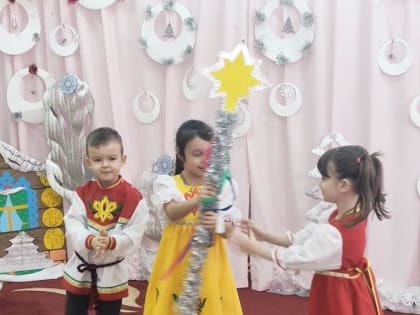 Благочинный Большеберезниковского района поздравил деток Большеберезниковского детского сада  с Богоявлением