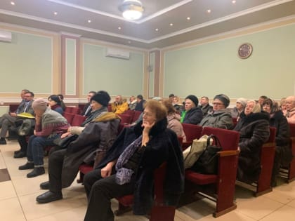 Состоялась встреча руководителей ресурсоснабжающих организаций с председателями ТСЖ, домовых комитетов и руководителей управляющих компаний Октябрьского района