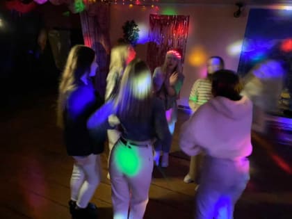 В соседнее село на дискотеку…