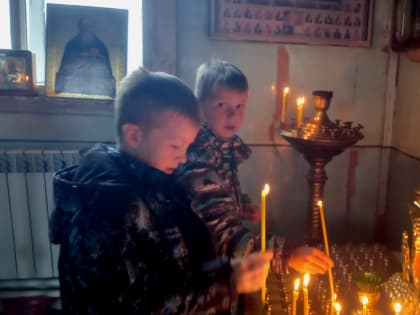 Божественная литургия в храме Архангела Михаила с.Большое Игнатово в день памяти апостола Иоанна Богослова