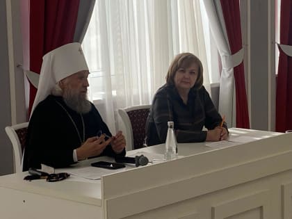 Встреча митрополита Зиновия с директорами школ, советниками по воспитательной работе Кочкуровского района