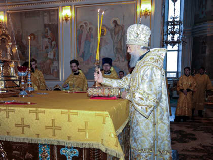 Воскресная Божественная Литургия в кафедральном соборе святого праведного воина&nbsp;Феодора&nbsp;Ушакова