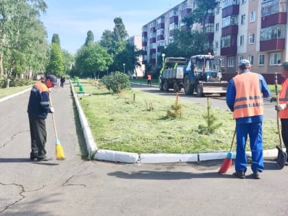 Муниципальные предприятия Саранска продолжают благоустройство городских территорий