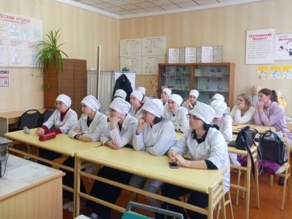 Молодёжное православное движение «Милосердие» при Ардатовском медицинском колледже пополнилось новыми сестрами милосердия