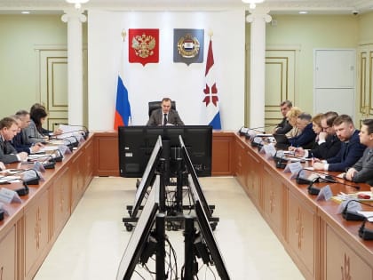 Глава Мордовии заслушал доклады о работе экстренных и коммунальных служб в праздничные дни