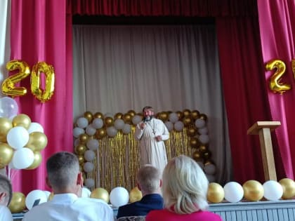 Руководитель молодежного отдела Ардатовской епархии посетил выпускной Ардатовского аграрного техникума
