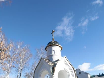 В преддверии праздника Митрополит Зиновий освятил часовню в честь иконы Божией Матери «Державная»