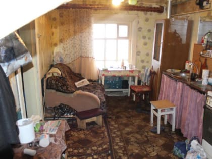 Житель Мордовии порезал спросившего закурить гостя