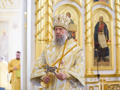 Митрополит Зиновий совершил Воскресную Божественную Литургию и молебен на начало учебного года в кафедральном соборе святого праведного воина Феодора Ушакова