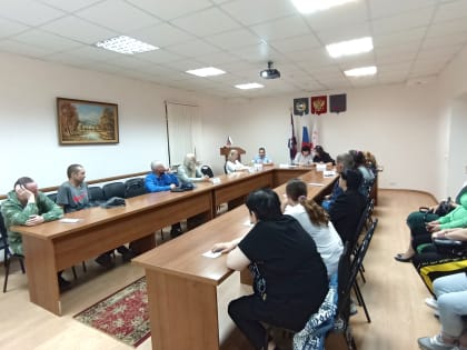 В Администрации Пролетарского района состоялось родительское собрание