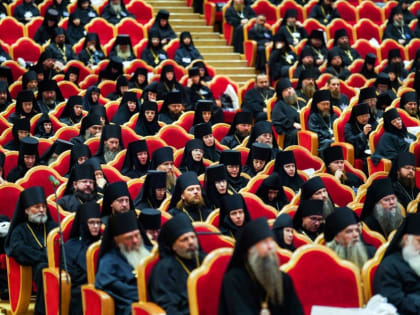 Митрополит Зиновий выступил с докладом на Собрании игуменов и игумений монастырей Русской Православной Церкви