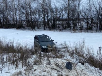 В Мордовии 9-летний ребенок пострадал в результате опрокидывания «Шевроле Нива»