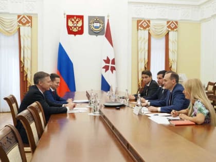 Состоялась рабочая встреча Главы Мордовии Артёма Здунова и замглавы Минпромторга России Альберта Каримова
