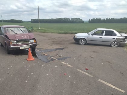 В Мордовии водитель «семерки» врезался в иномарку, есть пострадавший