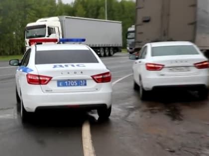 Инспекторы ДПС в Мордовии помогли рожающей девушке добраться до перинатального центра 